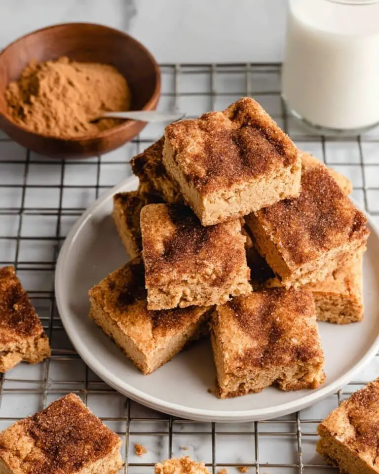 Snickerdoodle Blondie Bars