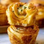 Cheesy Garlic Cruffin Recipe
