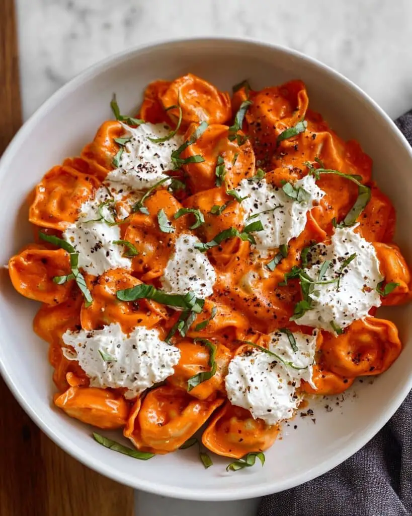 Tortellini With Roasted Red Pepper Sauce