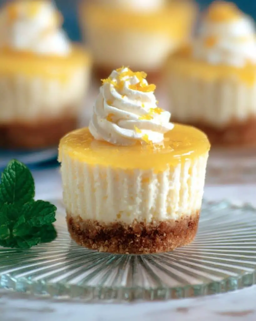 Lemon Cheesecake Cupcakes