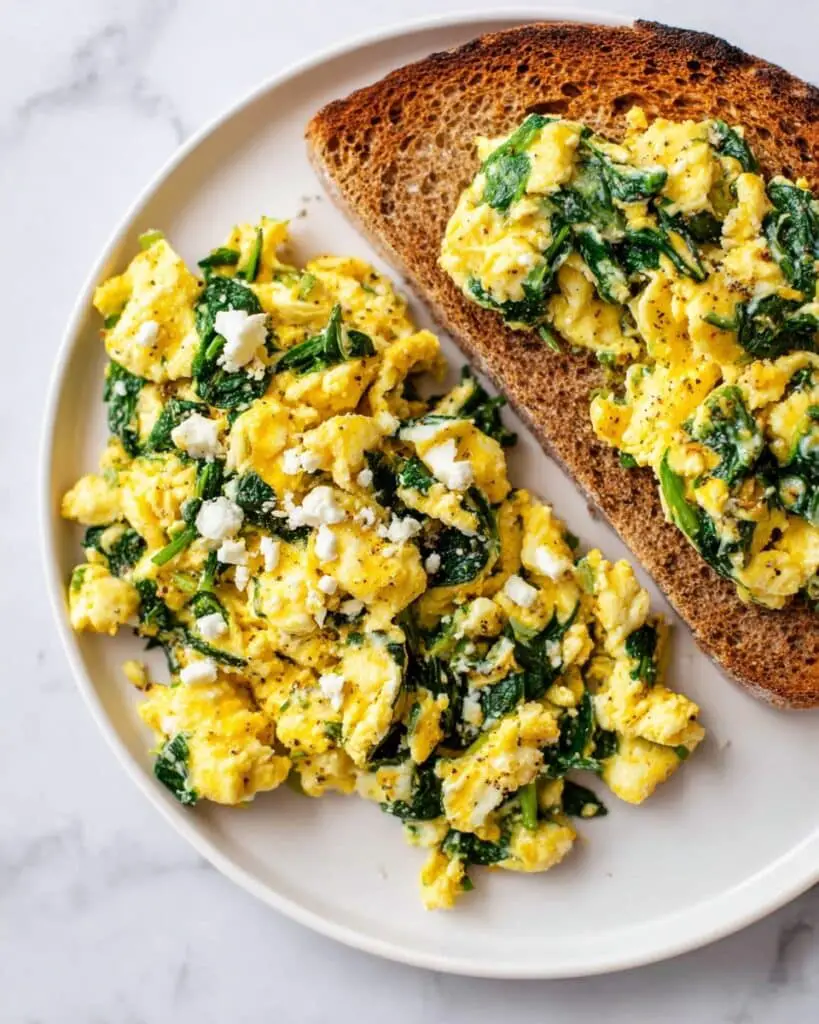 Creamy Spinach and Eggs with Feta Recipe