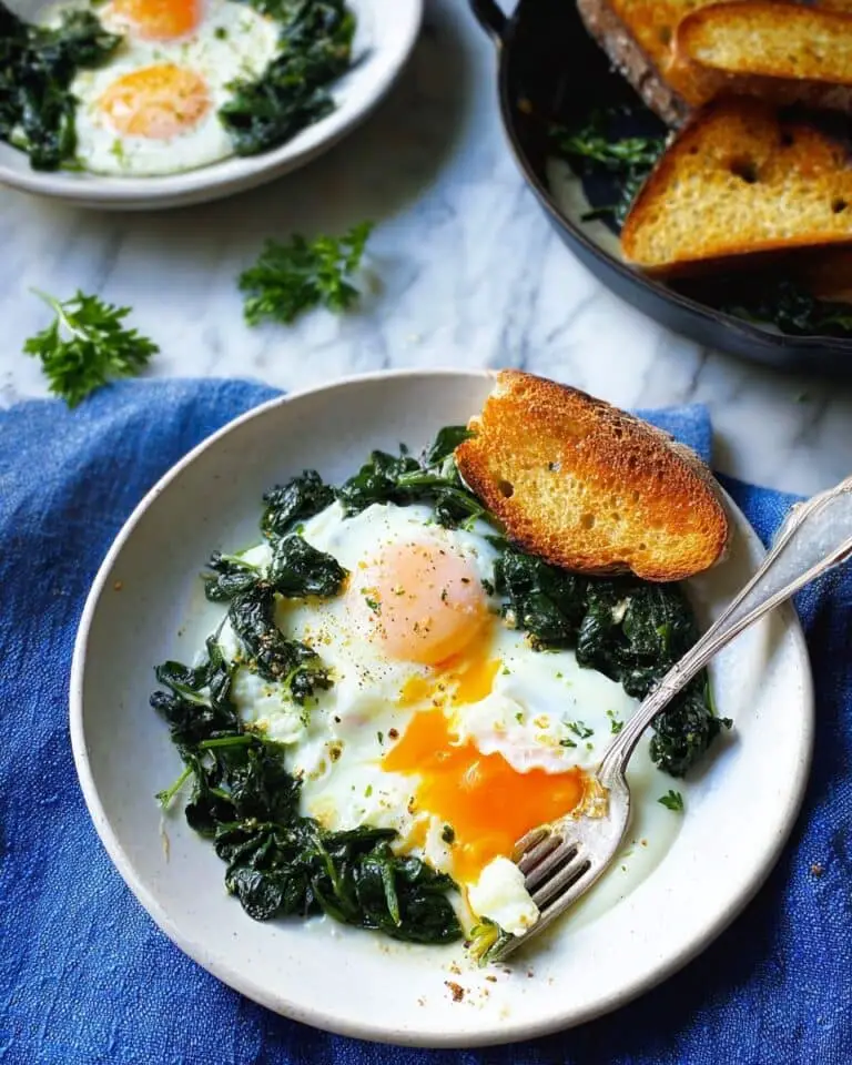 Creamy Spinach and Eggs Recipe