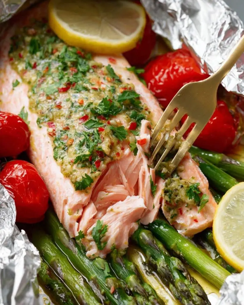 Oven Baked Salmon in Foil with Asparagus and Cherry Tomatoes Recipe