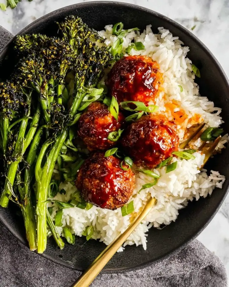 Korean Meatballs with Gochujang Drizzle Sauce Recipe