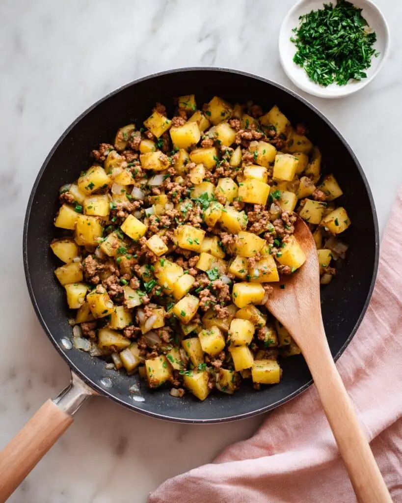 Ground Beef and Potatoes Skillet Recipe