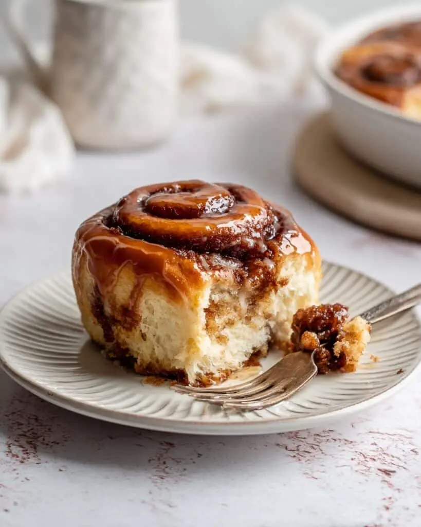 Coffee Rolls with Cinnamon and Cream Cheese Frosting Recipe
