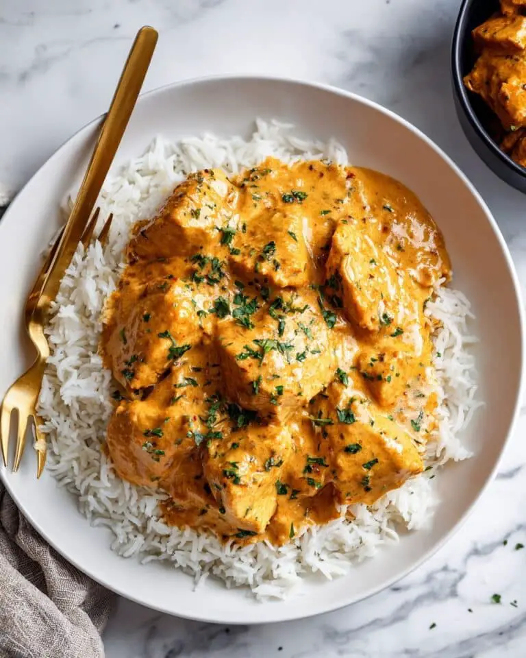 Delicious Southern Smothered Chicken Recipe