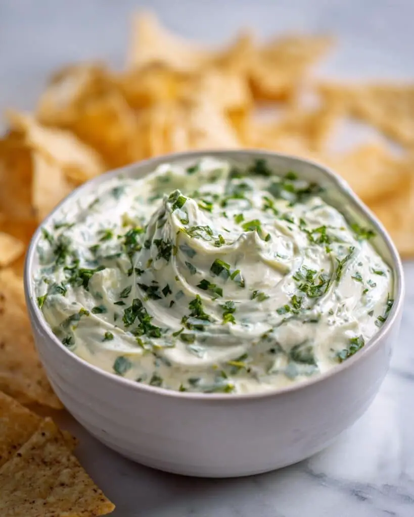 5-Minute Avocado Ranch Dip with Greek Yogurt Recipe
