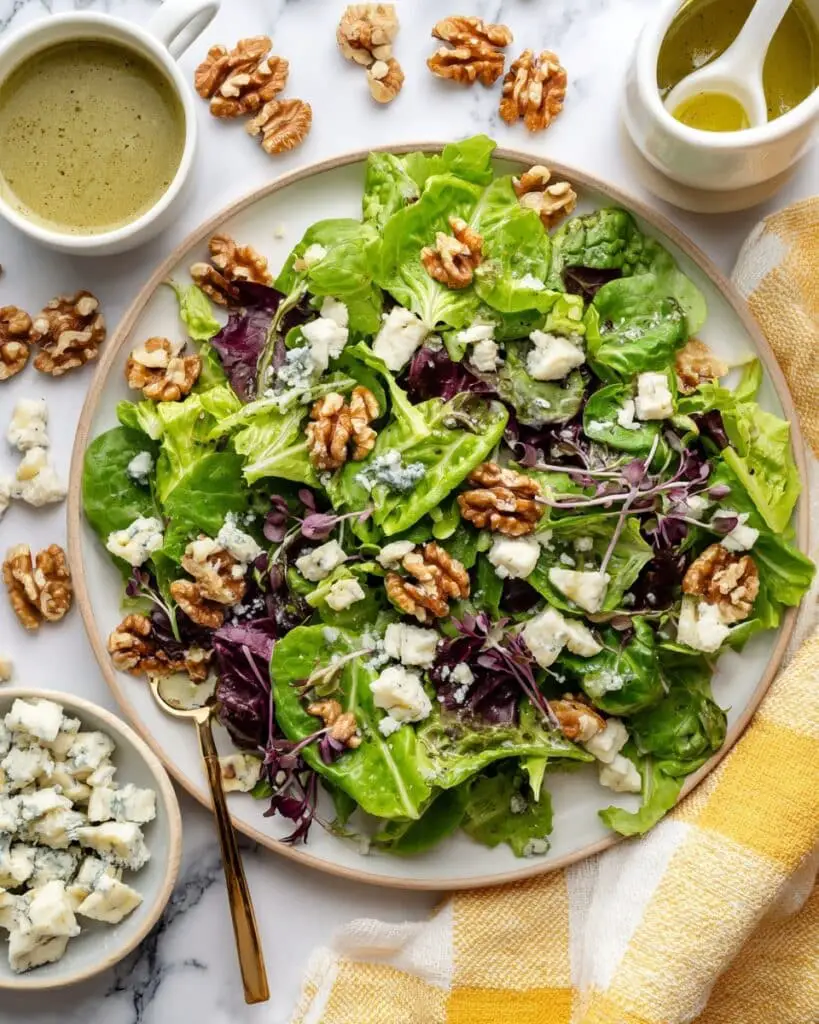 Walnut & Blue Cheese Salad Recipe