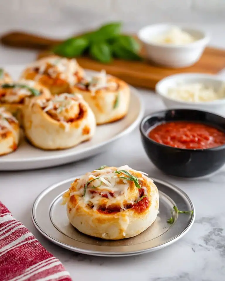 Cheesy Pepperoni Pizza Rolls Recipe