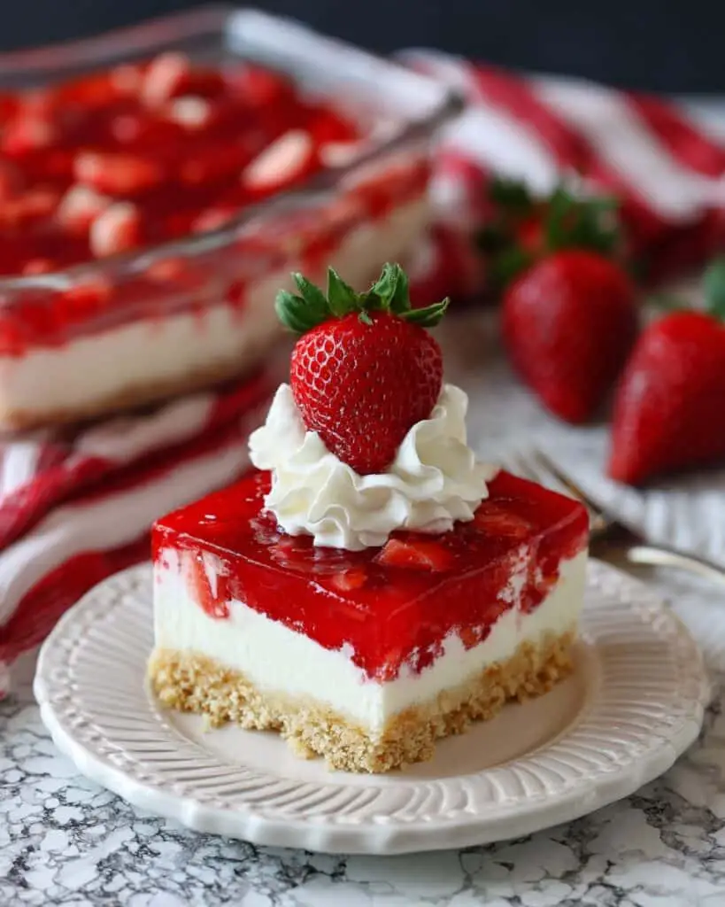 Strawberry Pretzel Salad Recipe