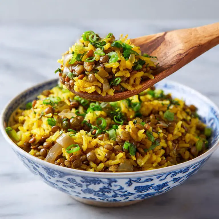 Easy Mediterranean Lentils and Rice Recipe