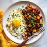 Crispy Corned Beef Hash with Potatoes and Vegetables Recipe