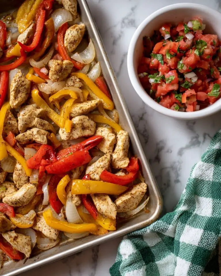 Easy Sheet Pan Chicken Fajitas Recipe